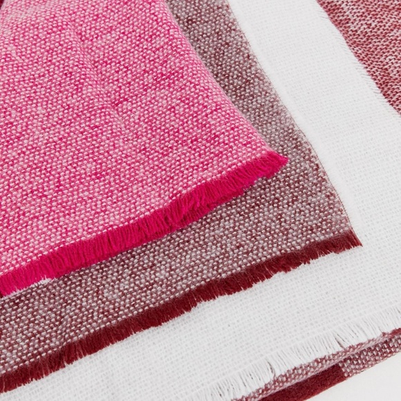 ASOS Design Oversized Square Woven Scarf in Checkered Pink - Picture 3 of 8